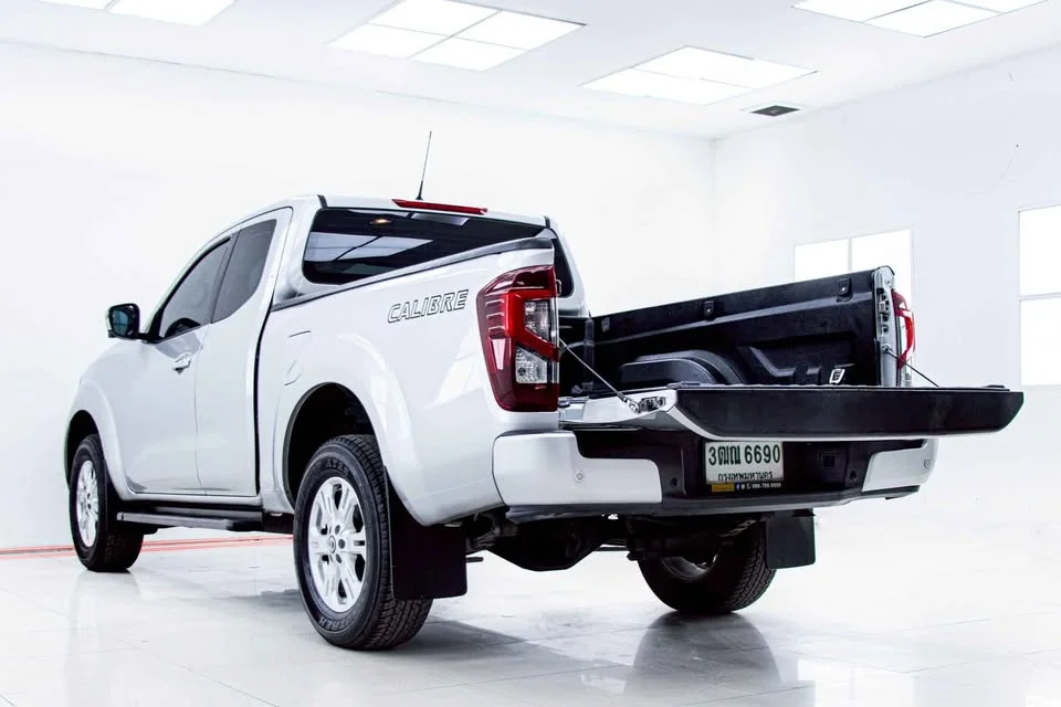2022 Nissan Terra 3