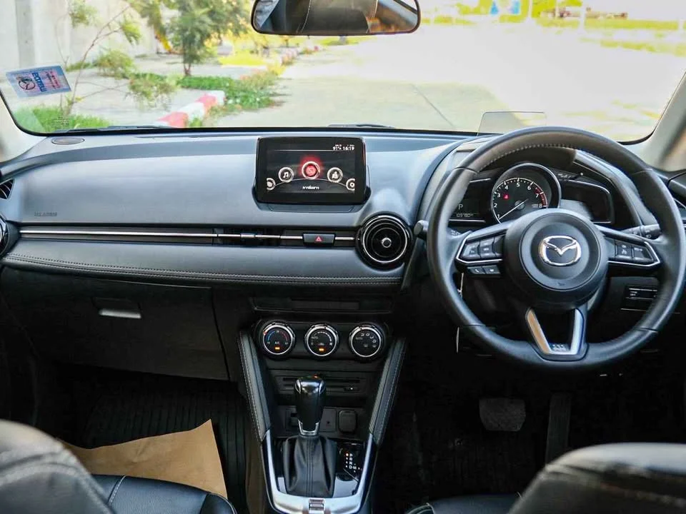 2019 Mazda 2 III 2