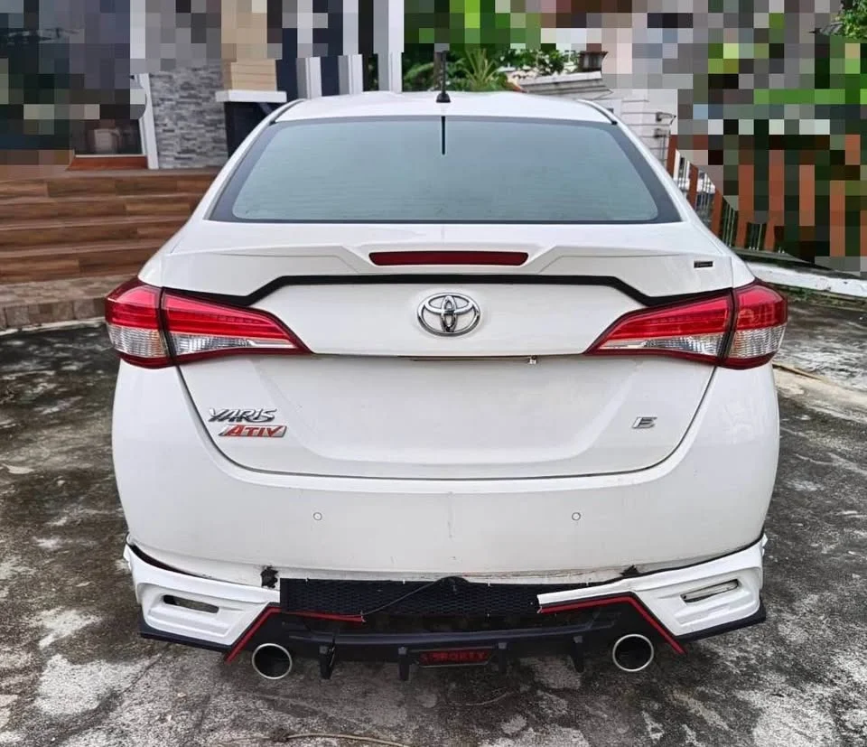 2019 Toyota Yaris ATIV III 2