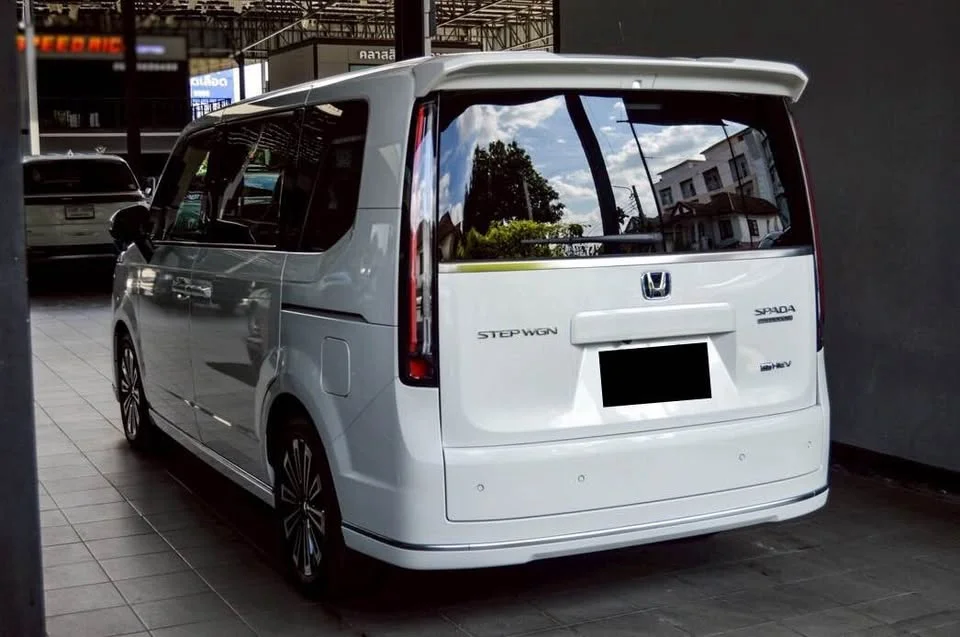 2025 Honda Stepwgn VI 3