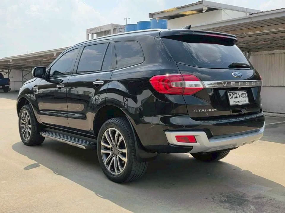 2019 Ford Everest II 3