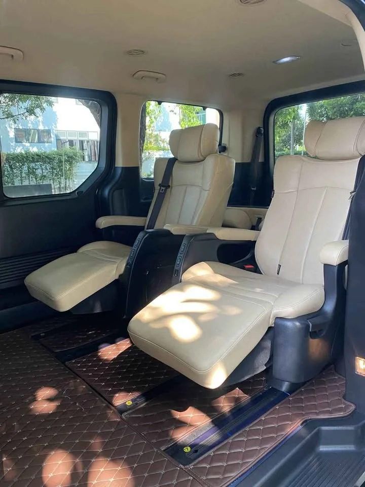 2022 Hyundai Staria US4 3