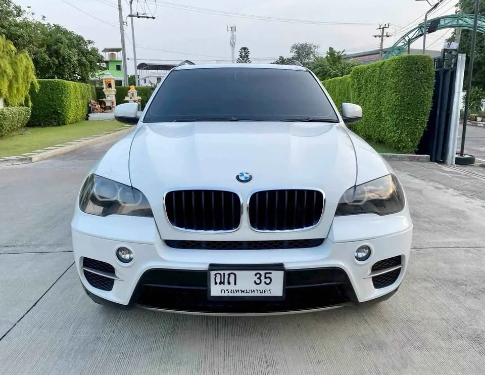 2011 BMW X5 E70 3