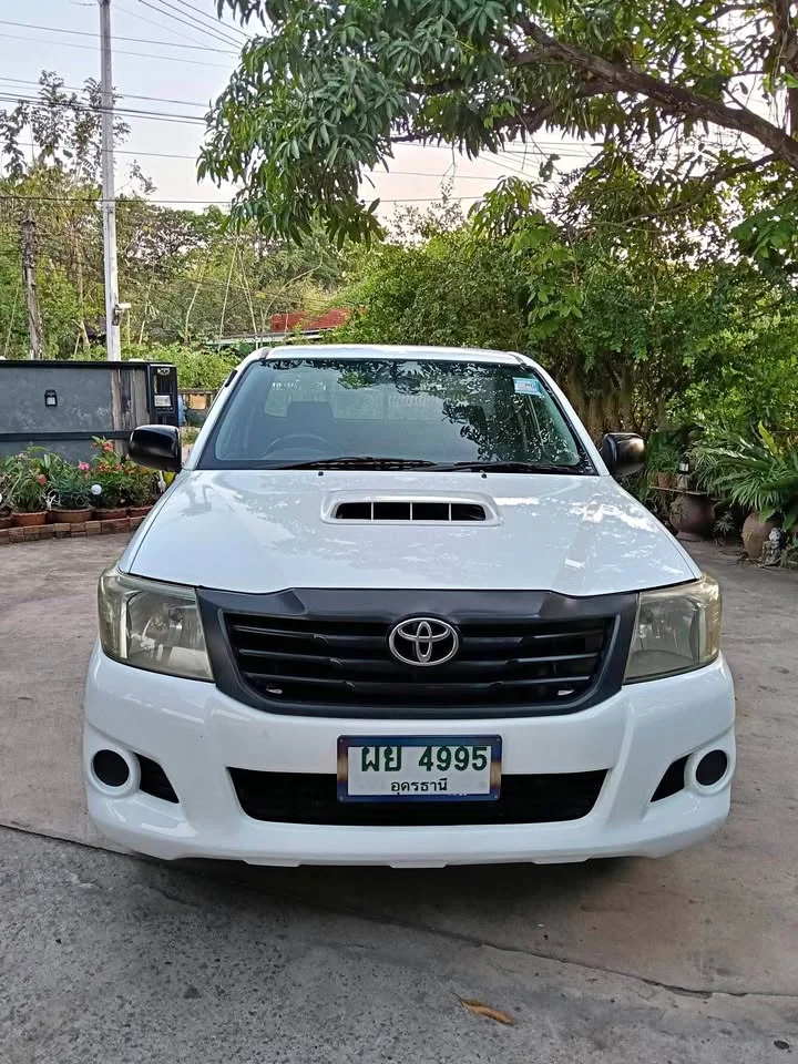 2013 Toyota Hilux VII 3