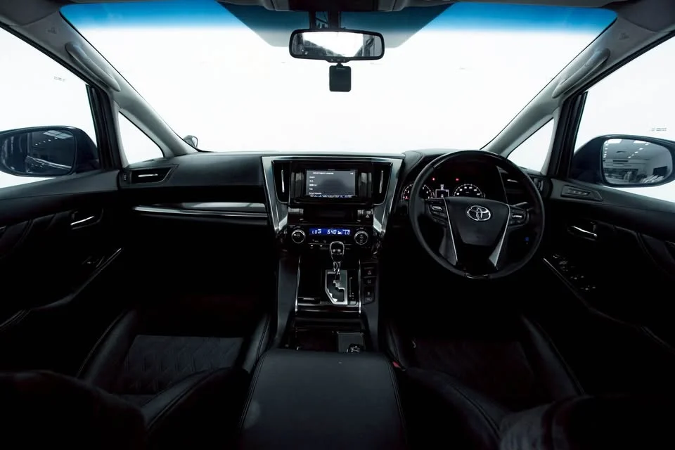 2016 Toyota Alphard, Vellfire III (AH30) 3