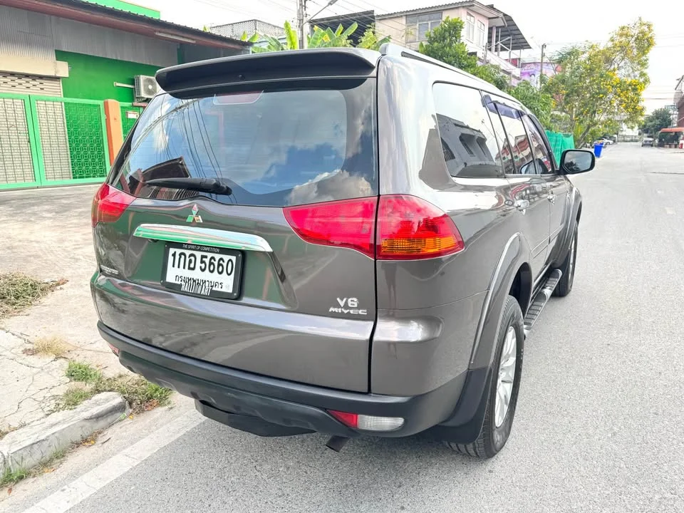 2014 Mitsubishi Pajero Sport II 3