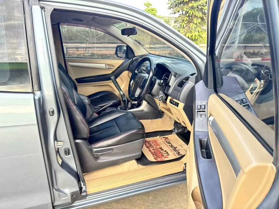 2012 Isuzu D-Max II (RT) 2