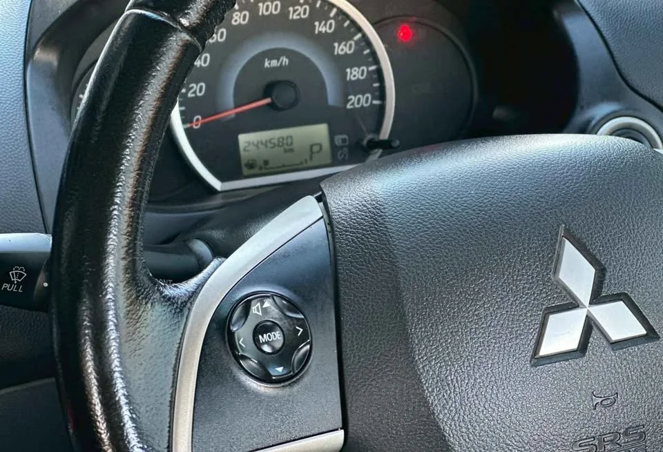 2013 Mitsubishi Attrage VI 3