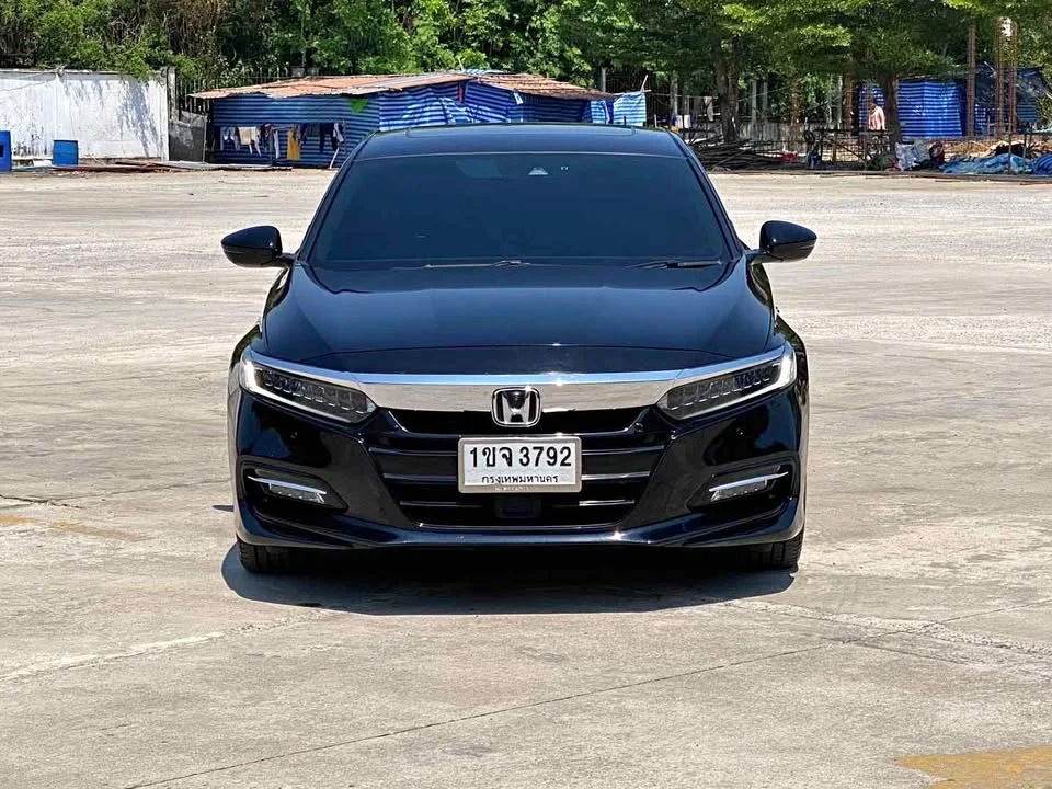 2020 Honda Accord X 3