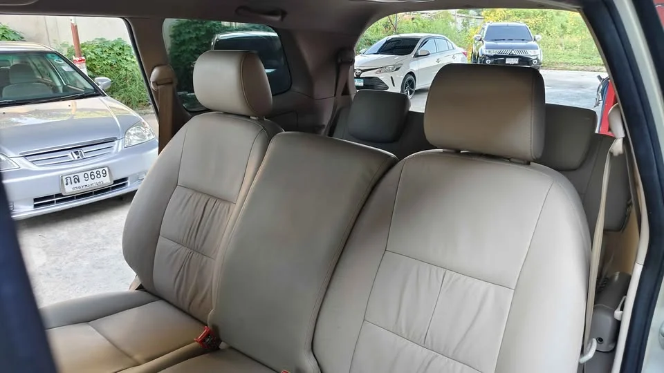 2006 Toyota Innova I 2