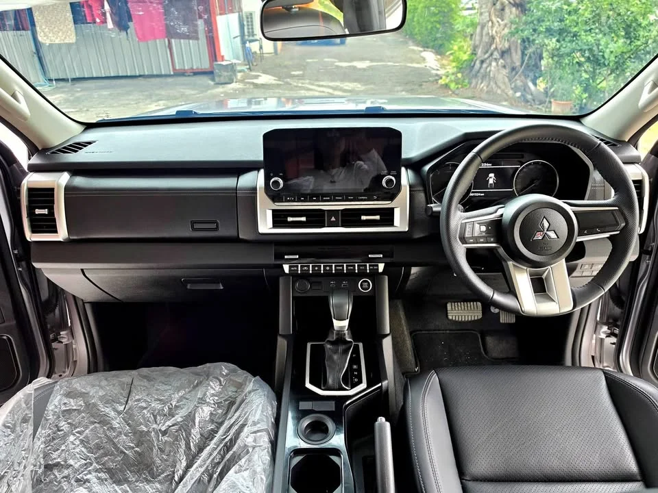 2025 Mitsubishi Triton VI 3