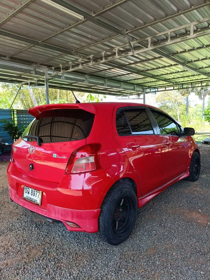 2007 Toyota Yaris II 2