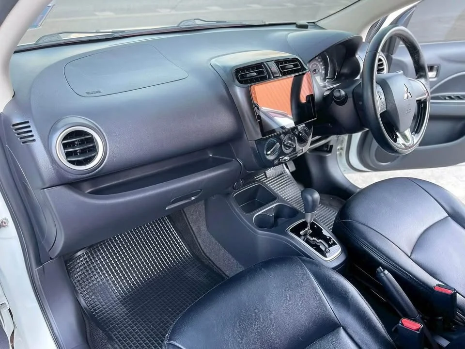 2016 Mitsubishi Mirage VI 2