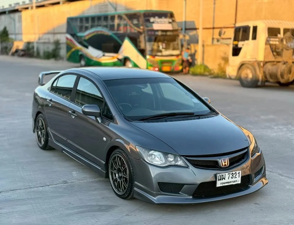 2010 Honda Civic VIII 3