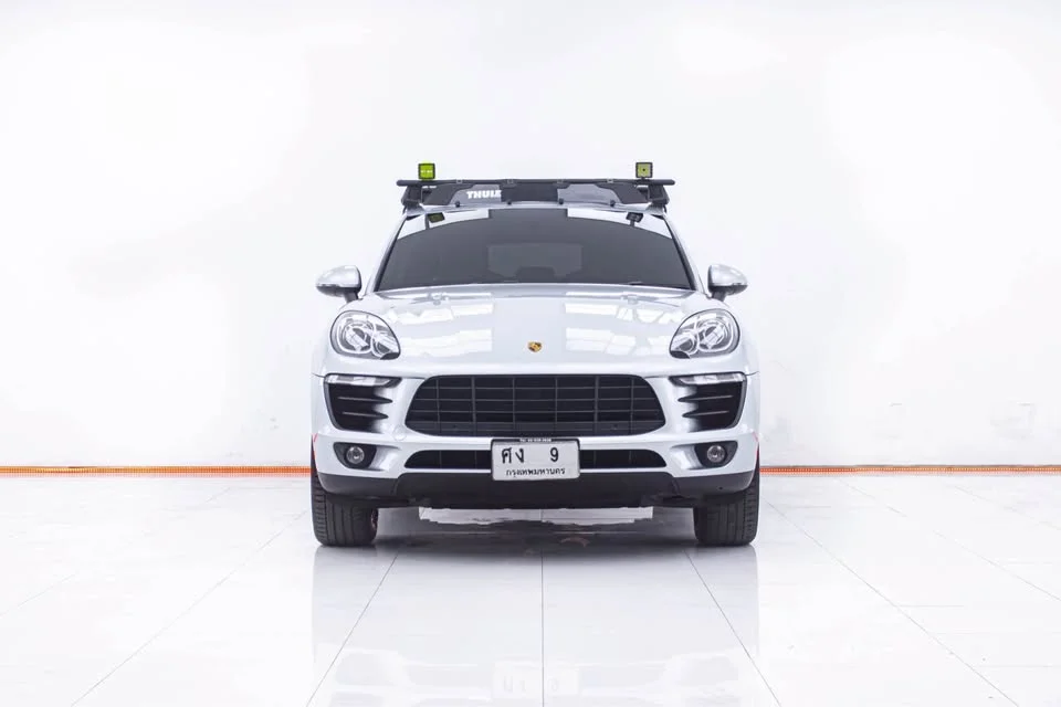 2015 Porsche Macan I 3