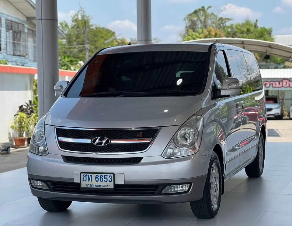 2010 Hyundai H-1 II 3