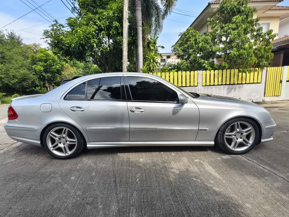 2005 Benz E-Class W211 3