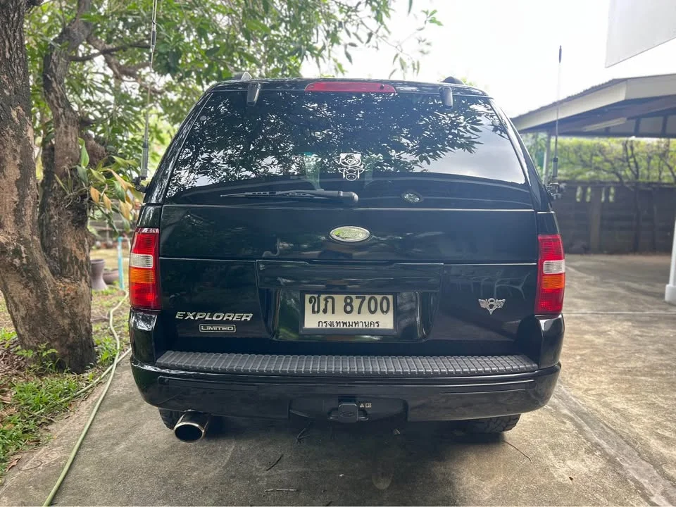 2002 Ford Explorer III 3
