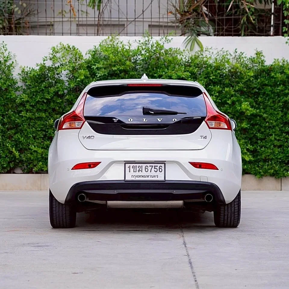 2017 Volvo V40 II 3