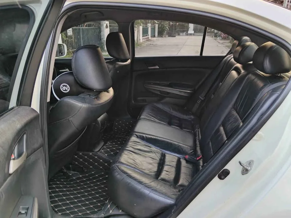 2010 Honda Accord VIII 2