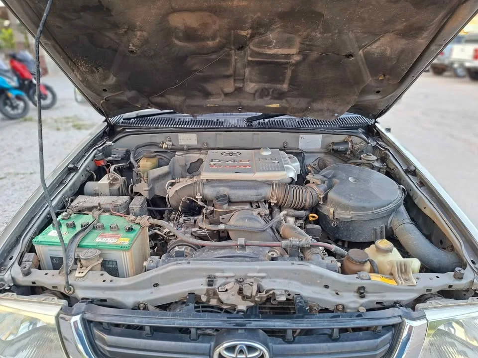 2005 Toyota Hilux Tiger VI 3