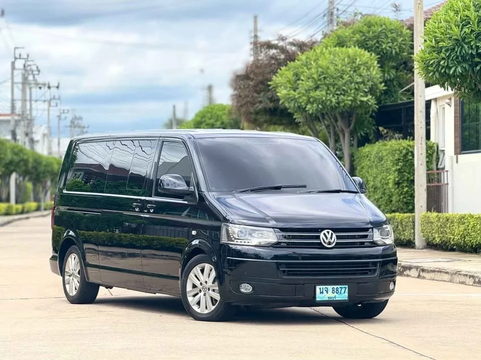 2014 Volkswagen Caravelle T5 3
