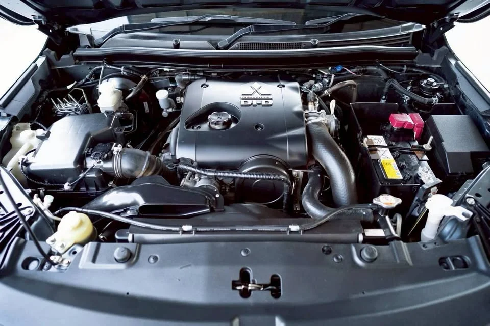 2022 Mitsubishi Triton V 3
