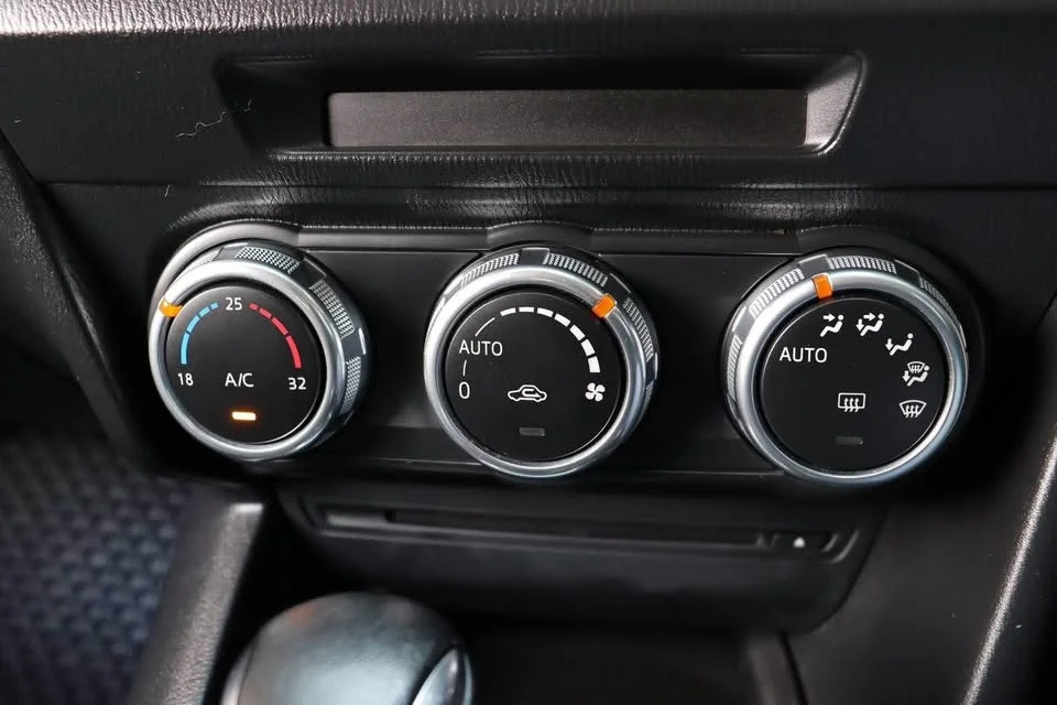 2015 Mazda 3 III 2