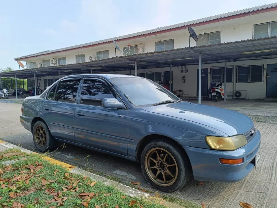 1995 Toyota Corolla Altis VII (E100) 3