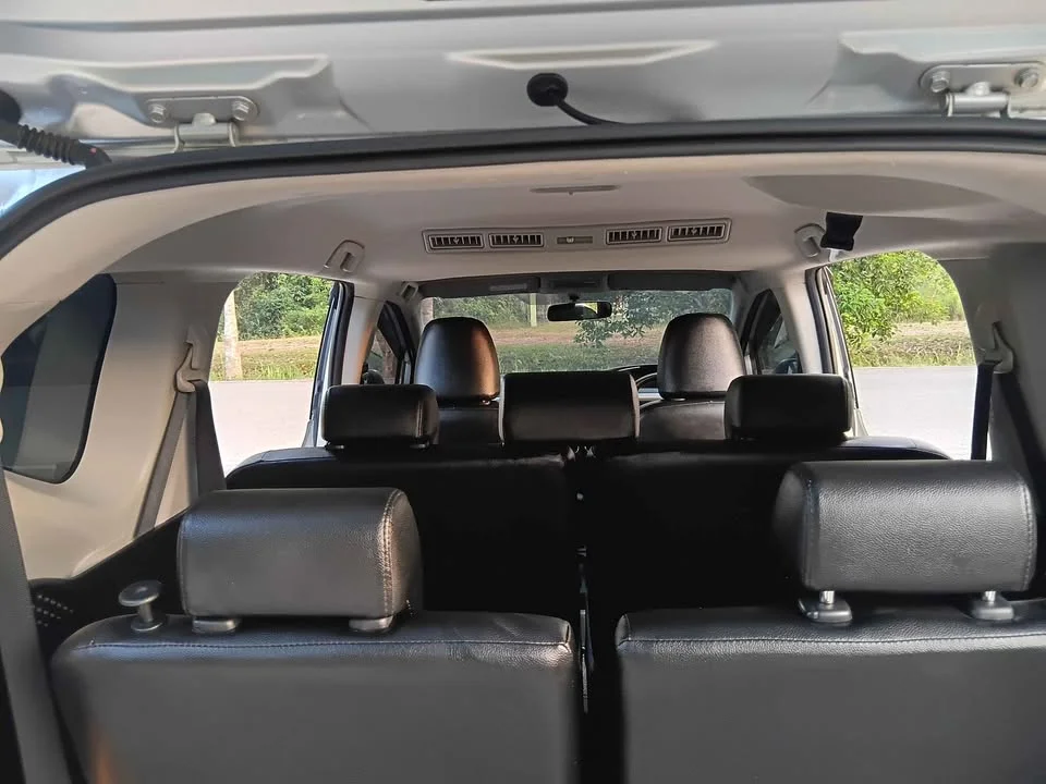 2018 Toyota Sienta II 2