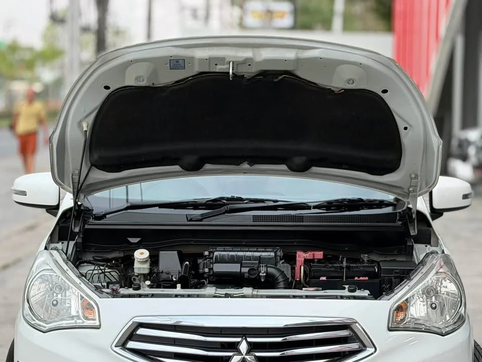 2013 Mitsubishi Attrage VI 2