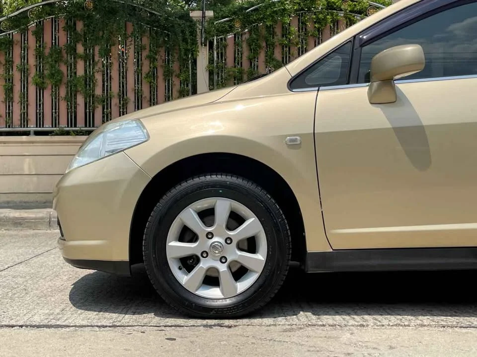 2008 Nissan Tiida I (C11) 3