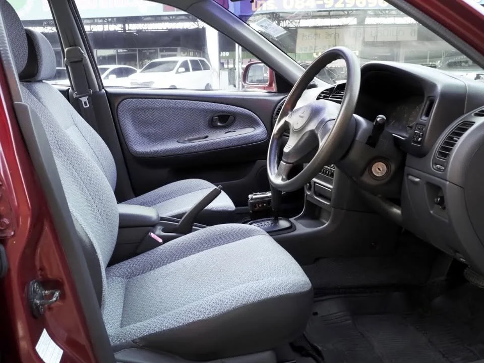 1997 Mitsubishi Lancer VII 2