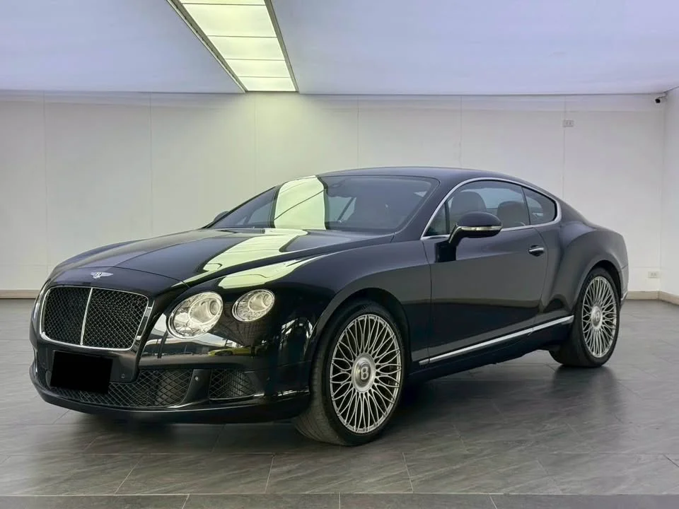 2013 Bentley Continental GT, GTC II 3