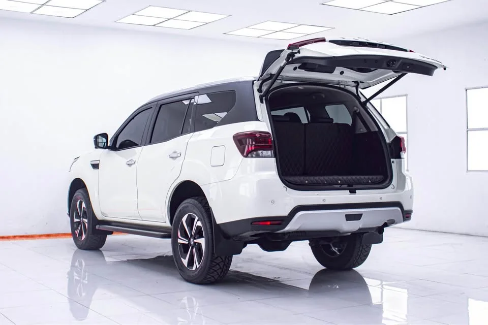 2023 Nissan Terra 2