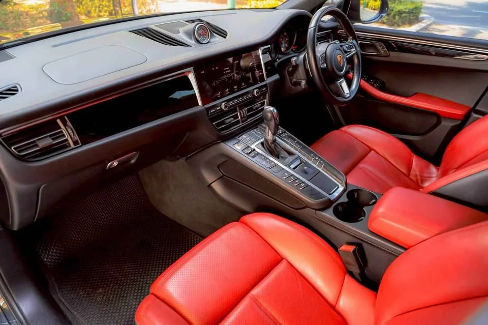 2019 Porsche Macan I 2