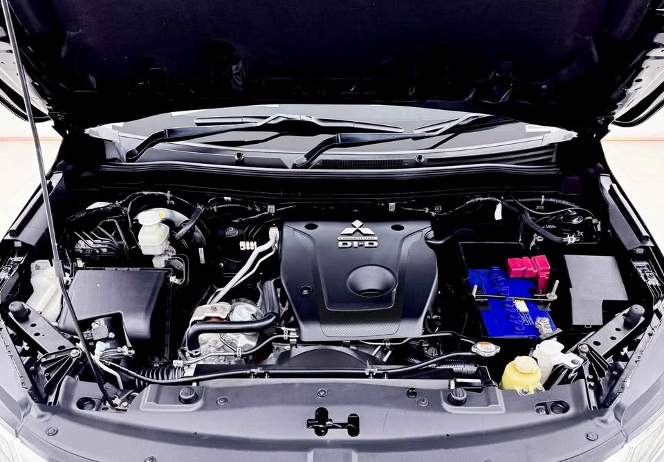 2019 Mitsubishi Triton V 3