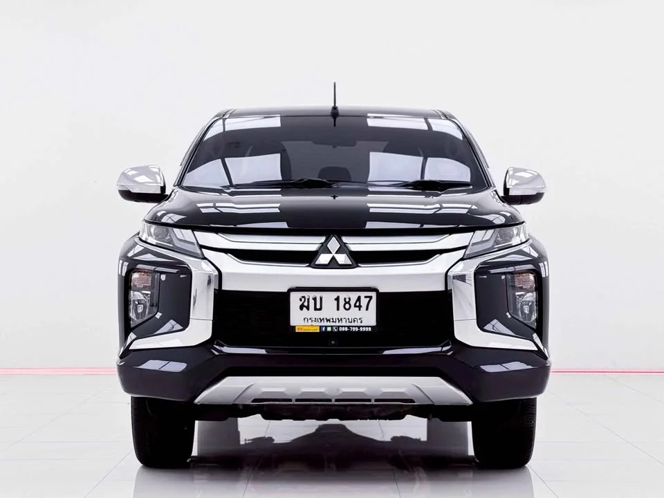 2019 Mitsubishi Triton V 2