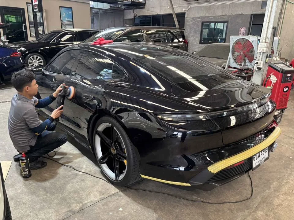 2021 Porsche Taycan 9J1 3