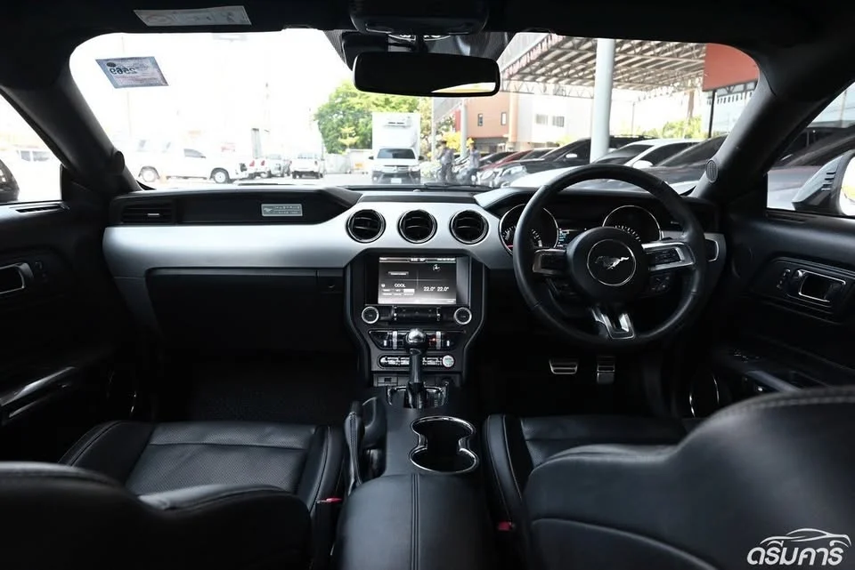 2016 Ford Mustang VI 2