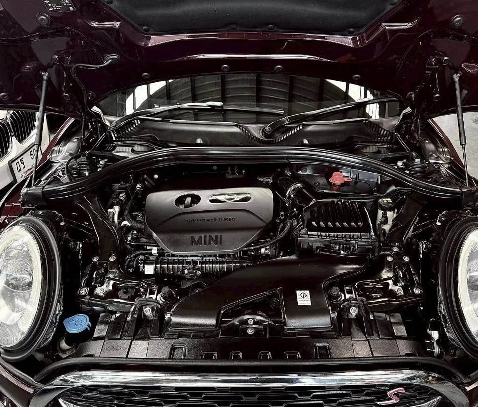 2017 Mini Hatch  III 3