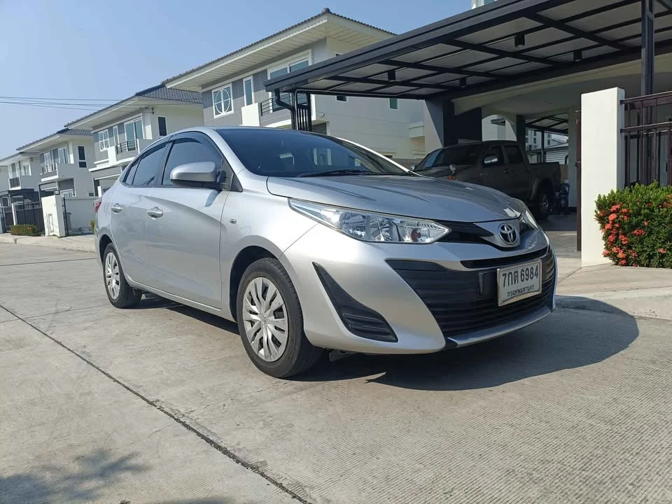 2018 Toyota Yaris ATIV III 3