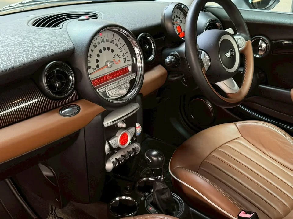2010 Mini Clubman I 3