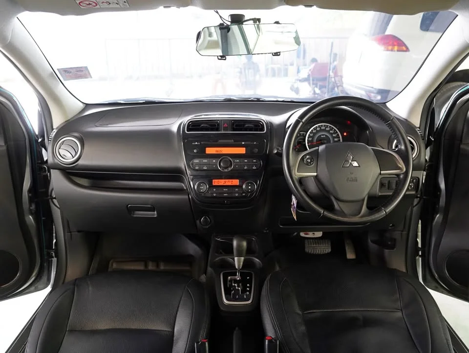 2015 Mitsubishi Attrage VI 3