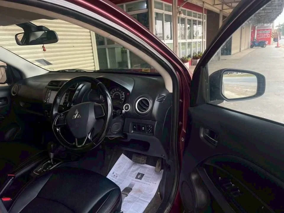 2017 Mitsubishi Attrage VI 3