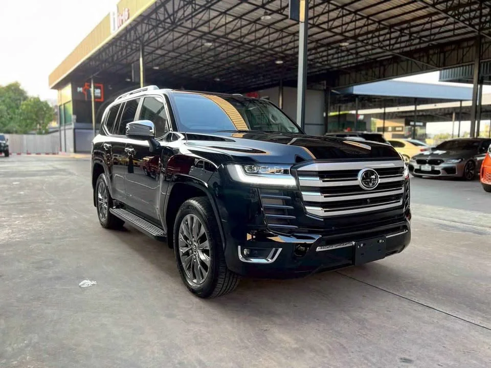 2026 Toyota Land Cruiser J300 2