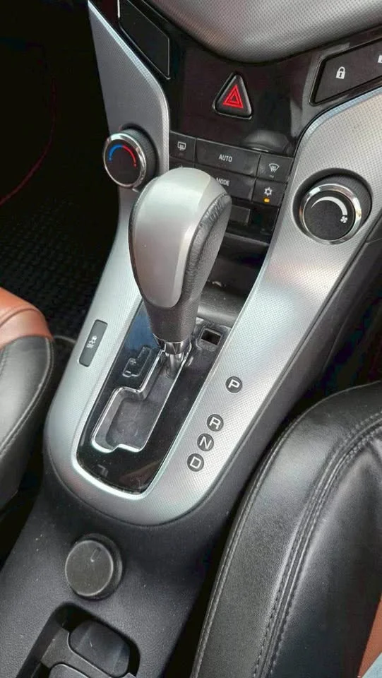 2012 Chevrolet Cruze I 3