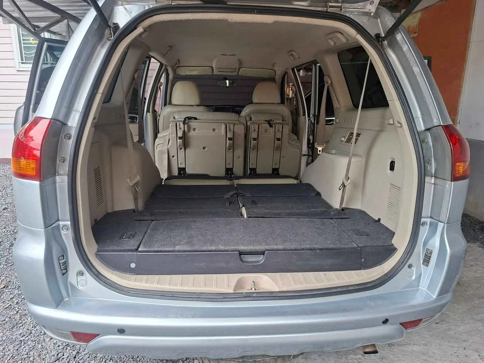 2009 Mitsubishi Pajero Sport II 3