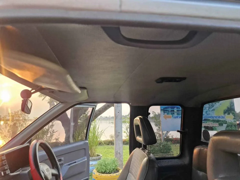 1994 Isuzu TFR III 3