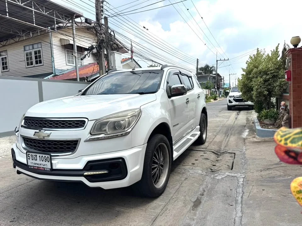 2013 Chevrolet TrailBlazer II 2